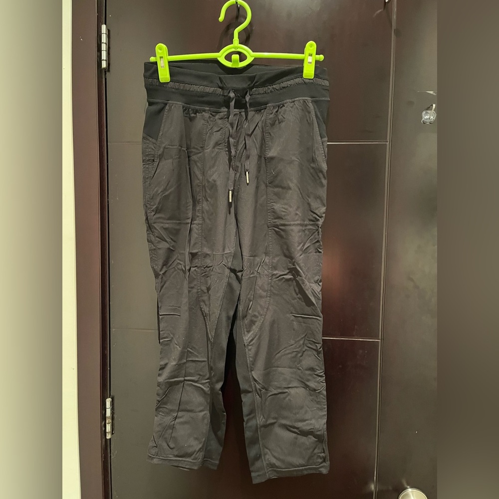 Lululemon Black Cropped Dance Studio Joggers